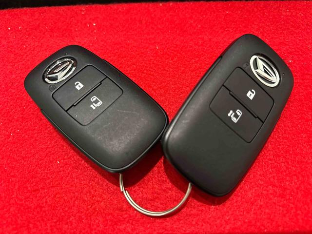 ムーヴG 左側パワースライドドア 電子パーキングブレーキ?EDオートハイビーム・フォグランプ 運転席シートリフター アルミホイール オートライト プッシュボタンスタート セキュリティアラーム 360°スーパーUV&IRカットガラス 電子パーキングブレーキ(広島県)の中古車