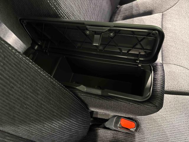 ムーヴRS パノラマモニター対応 両側電動スライドドアLEDオートライト・フォグランプ 電動パーキングブレーキ プッシュボタンスタート セキュリティアラーム バックカメラ オート電動格納式ドアミラー(広島県)の中古車