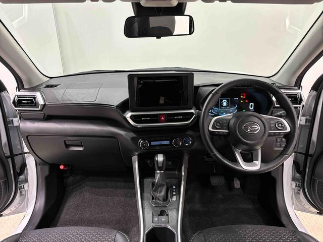 ロッキープレミアムＧ　ＨＥＶ　パノラマモニター対応カメラ標準装備ＬＥＤヘッドライト・フォグランプ　運転席・助手席シートヒーター　電動パーキングブレーキ　オートエアコン　プッシュボタンスタート　サイドエアバッグ　オートライト　キーフリーシステム（広島県）の中古車