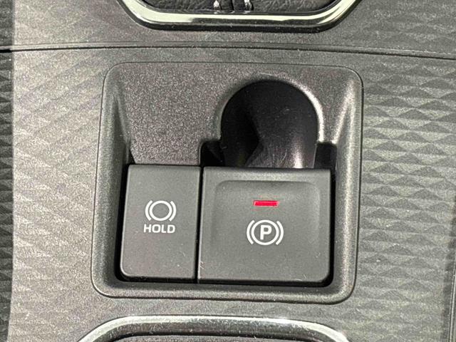 ロッキープレミアムＧ　ＨＥＶ　パノラマモニター対応カメラ標準装備ＬＥＤヘッドライト・フォグランプ　運転席・助手席シートヒーター　電動パーキングブレーキ　オートエアコン　プッシュボタンスタート　サイドエアバッグ　オートライト　キーフリーシステム（広島県）の中古車