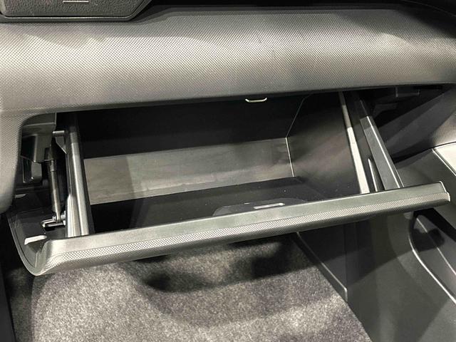 ロッキープレミアムＧ　ＨＥＶ　パノラマモニター対応カメラ標準装備ＬＥＤヘッドライト・フォグランプ　運転席・助手席シートヒーター　電動パーキングブレーキ　オートエアコン　プッシュボタンスタート　サイドエアバッグ　オートライト　キーフリーシステム（広島県）の中古車