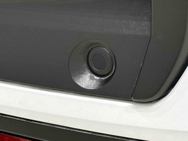 ロッキープレミアムＧ　ＨＥＶ　パノラマモニター対応カメラ標準装備ＬＥＤヘッドライト・フォグランプ　運転席・助手席シートヒーター　電動パーキングブレーキ　オートエアコン　プッシュボタンスタート　サイドエアバッグ　オートライト　キーフリーシステム（広島県）の中古車