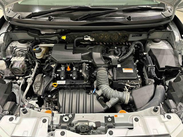 ロッキープレミアムＧ　ＨＥＶ　パノラマモニター対応カメラ標準装備ＬＥＤヘッドライト・フォグランプ　運転席・助手席シートヒーター　電動パーキングブレーキ　オートエアコン　プッシュボタンスタート　サイドエアバッグ　オートライト　キーフリーシステム（広島県）の中古車