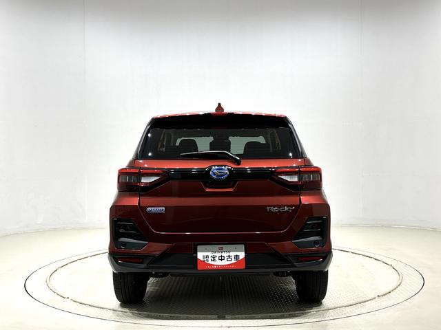 ロッキープレミアムＧ　ＨＥＶ　ＬＥＤヘッドライト・フォグランプバックモニター　電動パーキングブレーキ　運転席・助手席シートヒーター　プッシュボタンスタート　サイドエアバッグ　オートライト　オートエアコン　キーフリーシステム　純正アルミホイール（広島県）の中古車