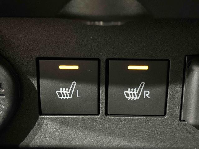 ロッキープレミアムＧ　ＨＥＶ　ＬＥＤヘッドライト・フォグランプバックモニター　電動パーキングブレーキ　運転席・助手席シートヒーター　プッシュボタンスタート　サイドエアバッグ　オートライト　オートエアコン　キーフリーシステム　純正アルミホイール（広島県）の中古車