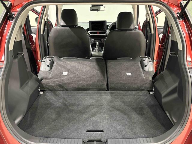 ロッキープレミアムＧ　ＨＥＶ　ＬＥＤヘッドライト・フォグランプバックモニター　電動パーキングブレーキ　運転席・助手席シートヒーター　プッシュボタンスタート　サイドエアバッグ　オートライト　オートエアコン　キーフリーシステム　純正アルミホイール（広島県）の中古車