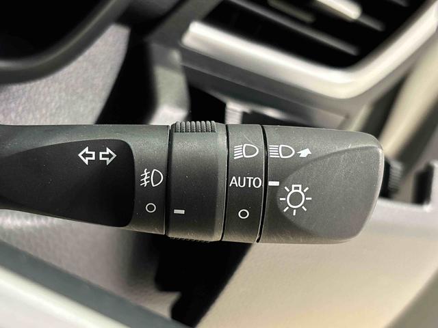 トールカスタムＧ　ターボ　９インチナビ　ＥＴＣ　バックモニターナビ　バックカメラ　ＥＴＣ　ＬＥＤヘッドランプ・フォグランプ　アルミホイール　オートライト　プッシュボタンスタート　クルーズコントロール　　コーナーセンサー　パワースライドドア　キーフリーシステム（広島県）の中古車