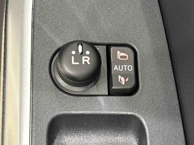 トールカスタムＧ　ターボ　９インチナビ　ＥＴＣ　バックモニターナビ　バックカメラ　ＥＴＣ　ＬＥＤヘッドランプ・フォグランプ　アルミホイール　オートライト　プッシュボタンスタート　クルーズコントロール　　コーナーセンサー　パワースライドドア　キーフリーシステム（広島県）の中古車