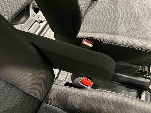 トールカスタムＧ　ターボ　９インチナビ　ＥＴＣ　バックモニターナビ　バックカメラ　ＥＴＣ　ＬＥＤヘッドランプ・フォグランプ　アルミホイール　オートライト　プッシュボタンスタート　クルーズコントロール　　コーナーセンサー　パワースライドドア　キーフリーシステム（広島県）の中古車