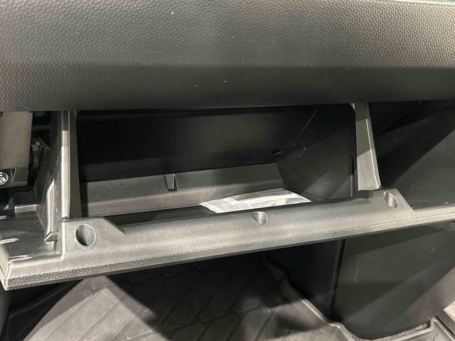 トールカスタムＧ　ターボ　９インチナビ　ＥＴＣ　バックモニターナビ　バックカメラ　ＥＴＣ　ＬＥＤヘッドランプ・フォグランプ　アルミホイール　オートライト　プッシュボタンスタート　クルーズコントロール　　コーナーセンサー　パワースライドドア　キーフリーシステム（広島県）の中古車