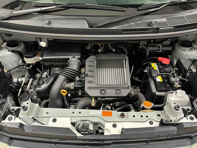 トールカスタムＧ　ターボ　９インチナビ　ＥＴＣ　バックモニターナビ　バックカメラ　ＥＴＣ　ＬＥＤヘッドランプ・フォグランプ　アルミホイール　オートライト　プッシュボタンスタート　クルーズコントロール　　コーナーセンサー　パワースライドドア　キーフリーシステム（広島県）の中古車