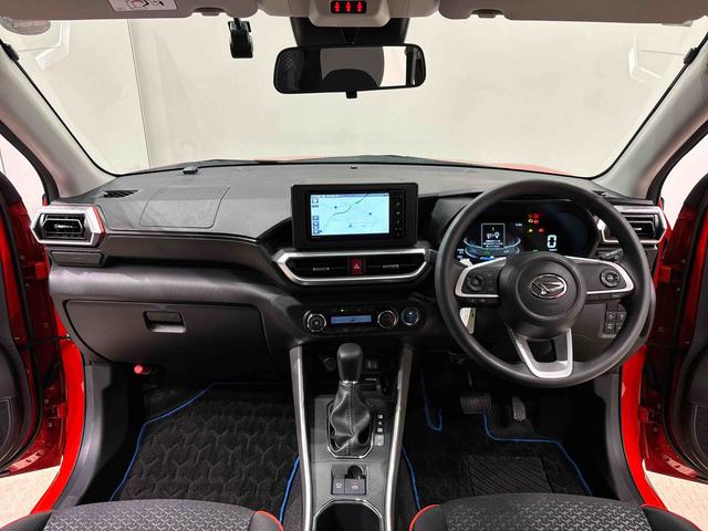 ロッキーＸ　ＨＥＶ　純正ナビゲーション　ドライブレコーダー　ＥＴＣ純正ナビ装着用アップグレードパック　電動パーキングブレーキ　オートブレーキホールド機能　オートライト　サイドエアバッグ　運転席シートリフター　チルトステアリング（広島県）の中古車