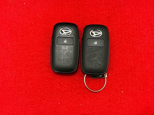 ロッキーＸ　ＨＥＶ　純正ナビゲーション　ドライブレコーダー　ＥＴＣ純正ナビ装着用アップグレードパック　電動パーキングブレーキ　オートブレーキホールド機能　オートライト　サイドエアバッグ　運転席シートリフター　チルトステアリング（広島県）の中古車