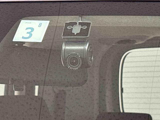 トールカスタムＧ　ターボ　ナビゲーション　ドラレコ　ＥＴＣＬＥＤヘッドランプ・フォグランプ　　アルミホイール　オートライト　プッシュボタンスタート　クルーズコントロール　　コーナーセンサー　パワースライドドア　キーフリーシステム（広島県）の中古車