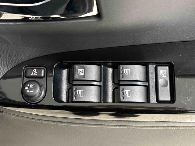 タントカスタムＲＳ　スマートセレクションＳＡナビ　バックカメラ　ＥＴＣ　ＬＥＤオートライト　両側パワースライドドア　オート電動格納式ドアミラー　助手席ロングスライド　　アルミホイール　キーフリーシステム（広島県）の中古車