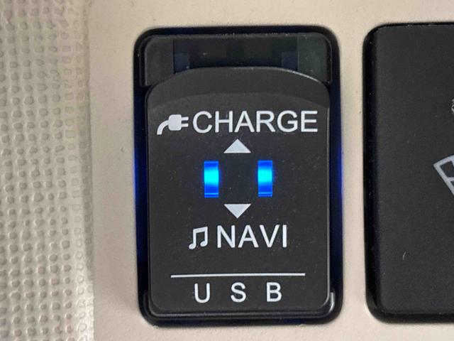 ムーヴキャンバスＧホワイトアクセントＶＳ　ＳＡIII　ナビ　ドラレコ　ＥＴＣＬＥＤヘッドランプ・フォグランプ　置き楽ボックス　オートライト　プッシュボタンスタート　セキュリティアラーム　パノラマモニター対応カメラ　両側パワースライドドア（広島県）の中古車