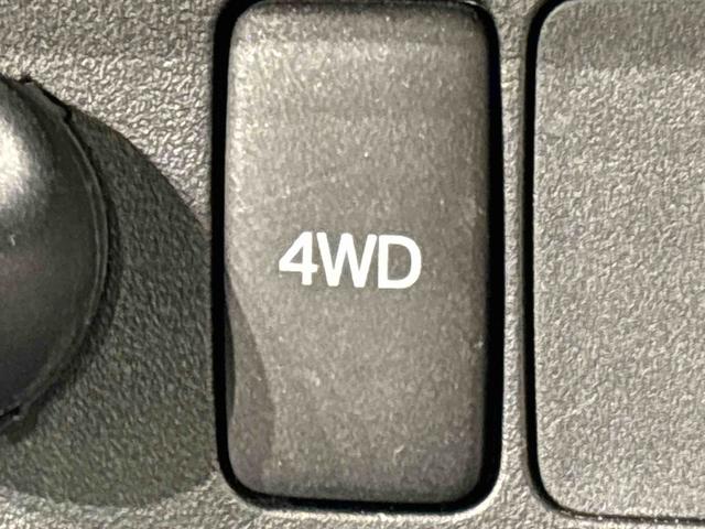 ハイゼットトラックエクストラＳＡIIIｔ　ＣＤチューナー　４ＷＤＬＥＤヘッドランプ　ＬＥＤフォグランプ　トップシェイドガラス　大型荷台作業灯　運転席ＳＲＳエアバック　パワーウインドウ　キーレスエントリー　パワードアロック　バックソナー　ＶＳＣ＆ＴＲＣ（広島県）の中古車