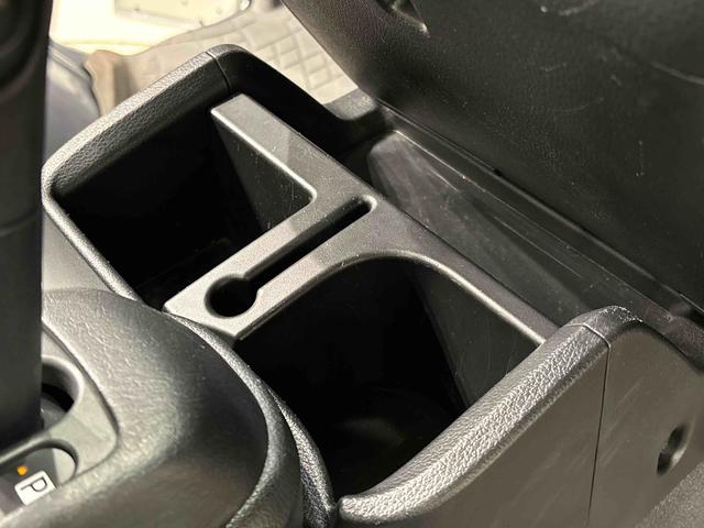 ハイゼットトラックエクストラＳＡIIIｔ　ＣＤチューナー　４ＷＤＬＥＤヘッドランプ　ＬＥＤフォグランプ　トップシェイドガラス　大型荷台作業灯　運転席ＳＲＳエアバック　パワーウインドウ　キーレスエントリー　パワードアロック　バックソナー　ＶＳＣ＆ＴＲＣ（広島県）の中古車