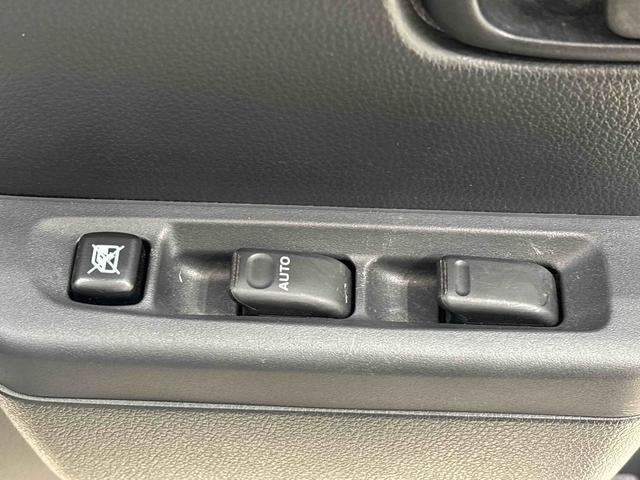 ハイゼットトラックエクストラＳＡIIIｔ　ＣＤチューナー　４ＷＤＬＥＤヘッドランプ　ＬＥＤフォグランプ　トップシェイドガラス　大型荷台作業灯　運転席ＳＲＳエアバック　パワーウインドウ　キーレスエントリー　パワードアロック　バックソナー　ＶＳＣ＆ＴＲＣ（広島県）の中古車