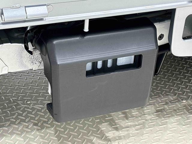 ハイゼットトラックエクストラＳＡIIIｔ　ＣＤチューナー　４ＷＤＬＥＤヘッドランプ　ＬＥＤフォグランプ　トップシェイドガラス　大型荷台作業灯　運転席ＳＲＳエアバック　パワーウインドウ　キーレスエントリー　パワードアロック　バックソナー　ＶＳＣ＆ＴＲＣ（広島県）の中古車