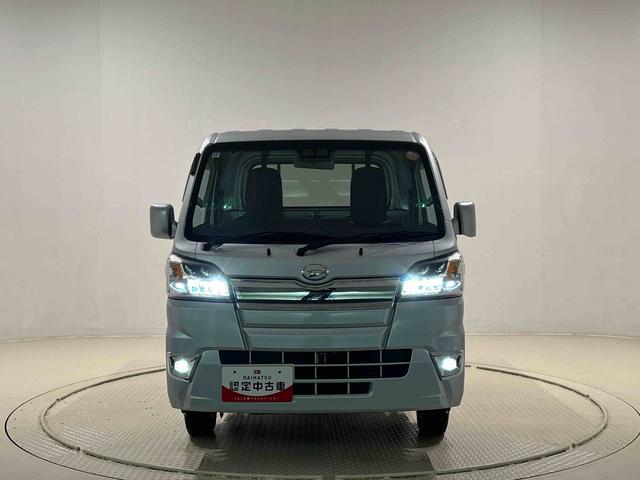 ハイゼットトラックエクストラＳＡIIIｔ　ＣＤチューナー　４ＷＤＬＥＤヘッドランプ　ＬＥＤフォグランプ　トップシェイドガラス　大型荷台作業灯　運転席ＳＲＳエアバック　パワーウインドウ　キーレスエントリー　パワードアロック　バックソナー　ＶＳＣ＆ＴＲＣ（広島県）の中古車