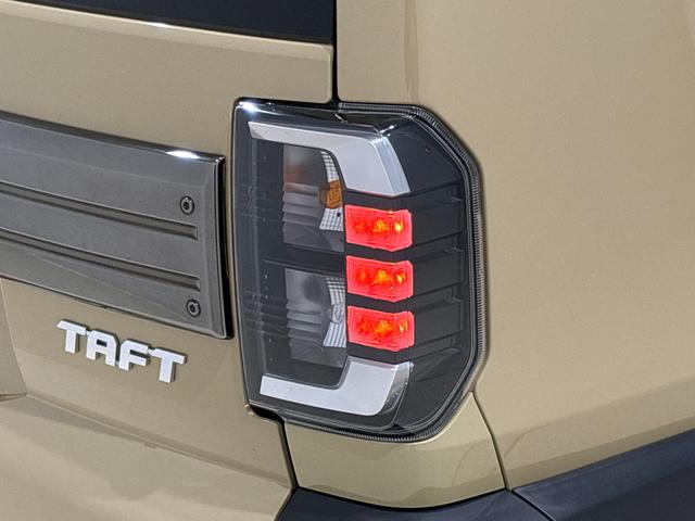 タフトG ダーククロムベンチャー キーフリーシステム バックカメラ4WD スカイフィールトップ クロムパック メッキパック シルバーアンダーガーニッシュ インテリアアクセント LEDオートライト&フォグランプ リヤヒーターダクト アルミホイール シートヒーター(広島県)の中古車