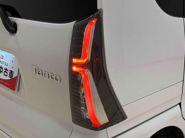 タントカスタムRSLEDオートライト パワースライドドアウェルカムオープン機能 電動パーキングブレーキ 運転席助手席シートヒーター アルミホイール キーフリーシステム オート電動格納式ドアミラー(広島県)の中古車