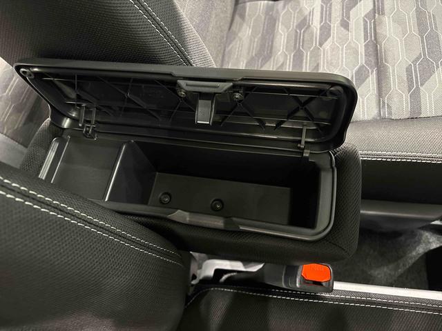 タフトＧ　クロムベンチャースカイフィールトップ　クロムパック　メッキパック　シルバーアンダーガーニッシュ　インテリアアクセント　ＬＥＤオートライト＆フォグランプ　電動パーキングブレーキ　バックカメラ　アルミホイール（広島県）の中古車