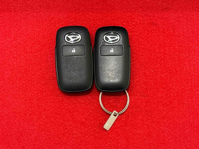 タフトＧ　クロムベンチャースカイフィールトップ　クロムパック　メッキパック　シルバーアンダーガーニッシュ　インテリアアクセント　ＬＥＤオートライト＆フォグランプ　電動パーキングブレーキ　バックカメラ　アルミホイール（広島県）の中古車