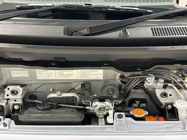 ハイゼットカーゴＤＸ　４ＷＤ　オートライト　ナビ　ＥＴＣ　リヤヒーターキーレスエントリー　マニュアルエアコン　運転席・助手席パワーウインドウ　オートライト　ハンド式サイドブレーキ　ハロゲンヘッドライト　アイドリングストップ機能　　　テンパータイヤ（広島県）の中古車