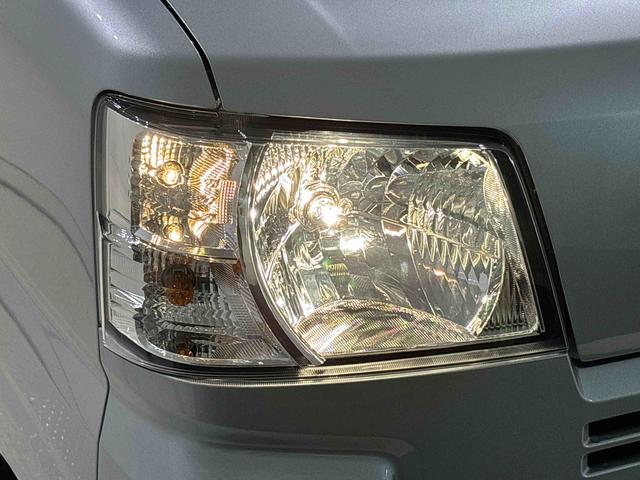 ハイゼットカーゴＤＸ　４ＷＤ　オートライト　ナビ　ＥＴＣ　リヤヒーターキーレスエントリー　マニュアルエアコン　運転席・助手席パワーウインドウ　オートライト　ハンド式サイドブレーキ　ハロゲンヘッドライト　アイドリングストップ機能　　　テンパータイヤ（広島県）の中古車