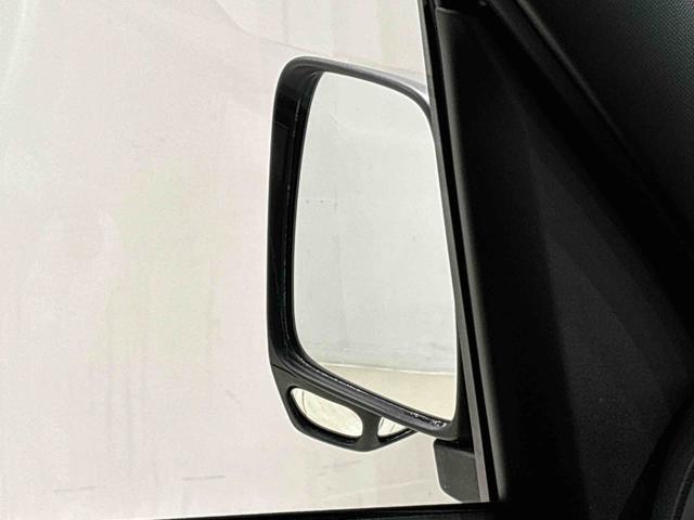 ハイゼットカーゴＤＸ　４ＷＤ　オートライト　ナビ　ＥＴＣ　リヤヒーターキーレスエントリー　マニュアルエアコン　運転席・助手席パワーウインドウ　オートライト　ハンド式サイドブレーキ　ハロゲンヘッドライト　アイドリングストップ機能　　　テンパータイヤ（広島県）の中古車