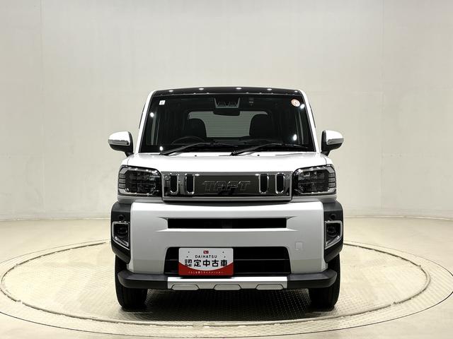 タフトＧターボ　クロムベンチャー　　９インチナビ・バックカメラスカイフィールトップ　クロムパック　メッキパック　シルバーアンダーガーニッシュ　インテリアアクセント　ＬＥＤオートハイビーム＆フォグランプ　電動パーキングブレーキ　バックカメラ　アルミホイール（広島県）の中古車