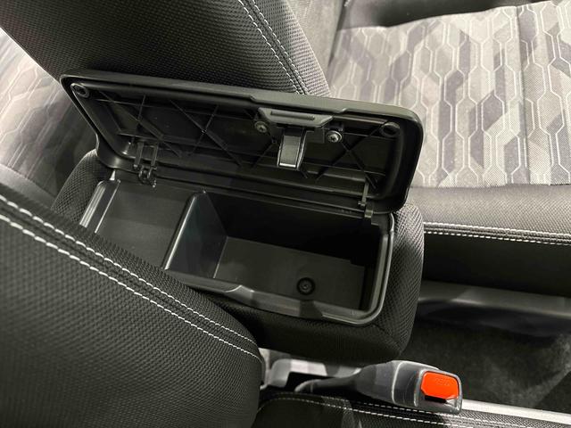 タフトＧターボ　クロムベンチャー　　９インチナビ・バックカメラスカイフィールトップ　クロムパック　メッキパック　シルバーアンダーガーニッシュ　インテリアアクセント　ＬＥＤオートハイビーム＆フォグランプ　電動パーキングブレーキ　バックカメラ　アルミホイール（広島県）の中古車