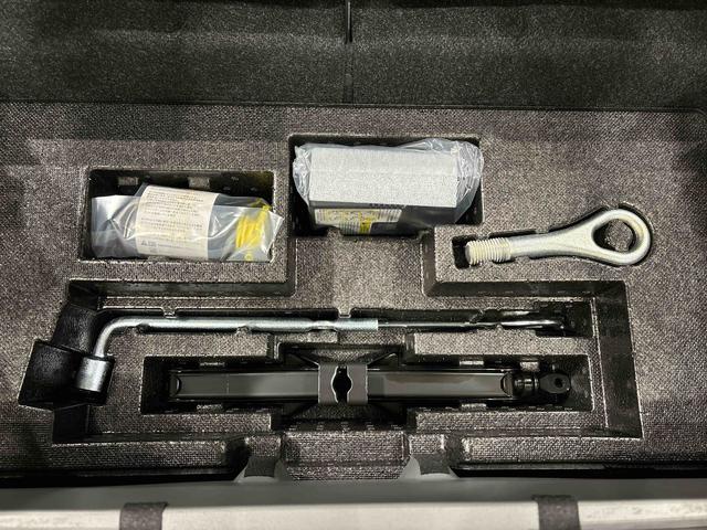 タフトＧターボ　クロムベンチャー　　９インチナビ・バックカメラスカイフィールトップ　クロムパック　メッキパック　シルバーアンダーガーニッシュ　インテリアアクセント　ＬＥＤオートハイビーム＆フォグランプ　電動パーキングブレーキ　バックカメラ　アルミホイール（広島県）の中古車