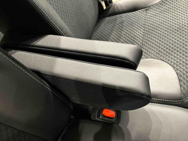 タントカスタムＸ　カーナビ　ドライブレコーダー　バックモニターＥＴＣ車載器　後席両側パワースライドドア　運転席・助手席シートヒーター　ＬＥＤヘッドライト・フォグランプ　オートエアコン　サイドエアバッグ　オートライト　純正１４インチアルミホイール　キーフリー（広島県）の中古車