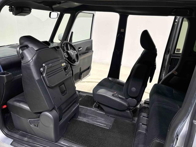 タントカスタムＸ　カーナビ　ドライブレコーダー　バックモニターＥＴＣ車載器　後席両側パワースライドドア　運転席・助手席シートヒーター　ＬＥＤヘッドライト・フォグランプ　オートエアコン　サイドエアバッグ　オートライト　純正１４インチアルミホイール　キーフリー（広島県）の中古車