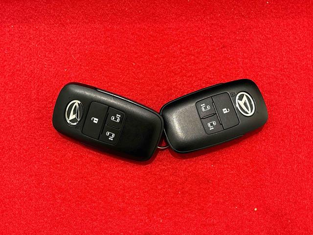 タントカスタムＸ　カーナビ　ドライブレコーダー　バックモニターＥＴＣ車載器　後席両側パワースライドドア　運転席・助手席シートヒーター　ＬＥＤヘッドライト・フォグランプ　オートエアコン　サイドエアバッグ　オートライト　純正１４インチアルミホイール　キーフリー（広島県）の中古車