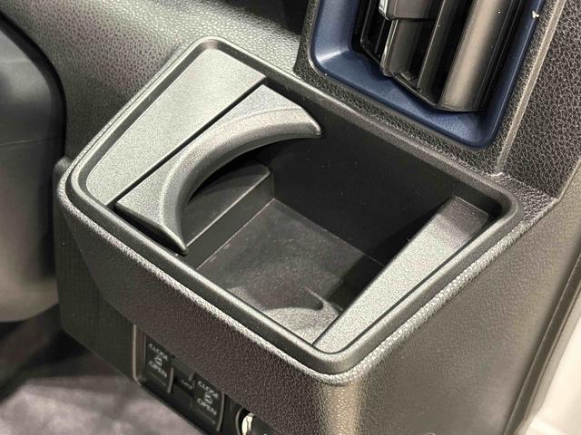 タントカスタムＲＳ　ターボ　運転席・助手席シートヒーター純正ナビ装着用アップグレードパック　両側電動スライドドア　電動パーキングブレーキ　オートブレーキホールド機能　本革巻ステアリングホイール　格納式リヤドアサンシェード　キーフリーシステム（広島県）の中古車