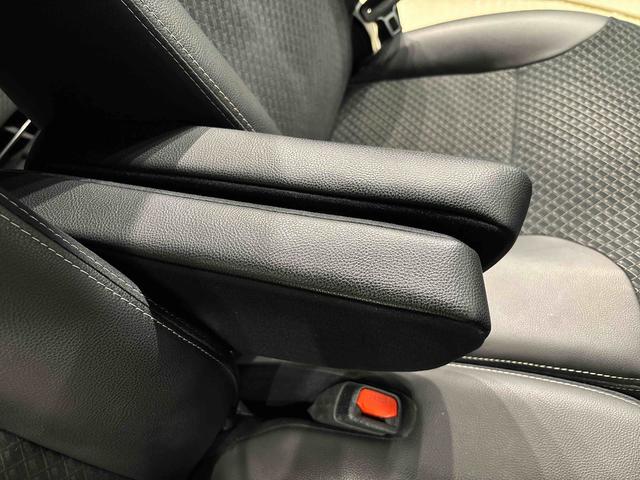 タントカスタムＲＳスタイルセレクションナビ　パノラマ　ＥＴＣ　ドラレコ　ＬＥＤオートライト　パワースライドドア　運転席ロングスライドシ−ト　助手席ロングスライド　助手席イージークローザー　アルミホイール　キーフリーシステム（広島県）の中古車