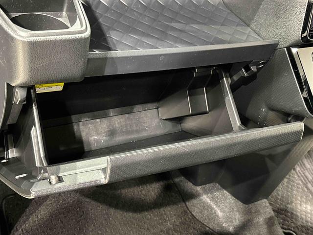 タントカスタムＲＳスタイルセレクションナビ　パノラマ　ＥＴＣ　ドラレコ　ＬＥＤオートライト　パワースライドドア　運転席ロングスライドシ−ト　助手席ロングスライド　助手席イージークローザー　アルミホイール　キーフリーシステム（広島県）の中古車