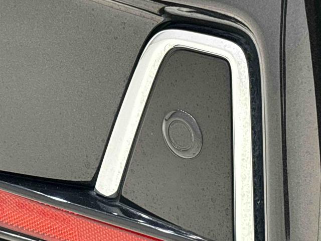 タントカスタムＲＳスタイルセレクションナビ　パノラマ　ＥＴＣ　ドラレコ　ＬＥＤオートライト　パワースライドドア　運転席ロングスライドシ−ト　助手席ロングスライド　助手席イージークローザー　アルミホイール　キーフリーシステム（広島県）の中古車