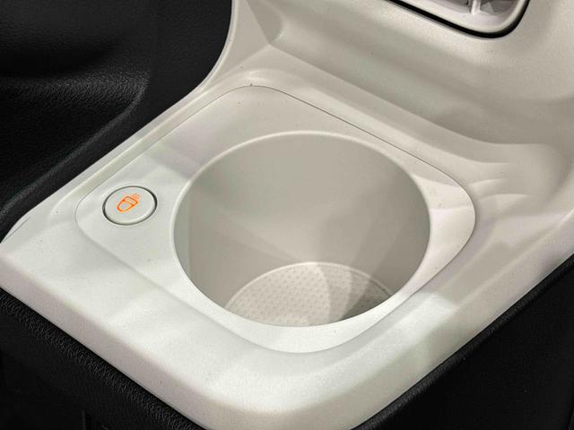 ムーヴキャンバスストライプスＧ　バックモニター対応カメラ　シートヒーターＬＥＤオートライト・フォグランプ　電動パーキングブレーキ　プッシュボタンスタート　セキュリティアラーム　バックカメラ　両側パワースライドドアウエルカムオープン機能　オート電動格納式ドアミラー（広島県）の中古車