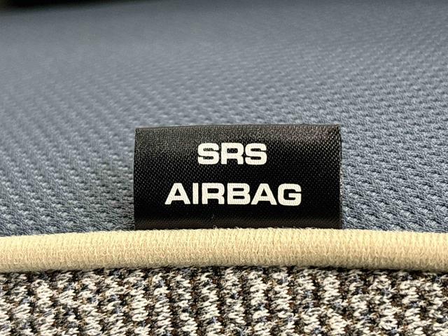 ムーヴキャンバスストライプスＧ　バックモニター対応カメラ　シートヒーターＬＥＤオートライト・フォグランプ　電動パーキングブレーキ　プッシュボタンスタート　セキュリティアラーム　バックカメラ　両側パワースライドドアウエルカムオープン機能　オート電動格納式ドアミラー（広島県）の中古車