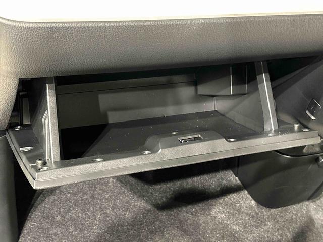 ムーヴキャンバスストライプスＧ　バックモニター対応カメラ　シートヒーターＬＥＤオートライト・フォグランプ　電動パーキングブレーキ　プッシュボタンスタート　セキュリティアラーム　バックカメラ　両側パワースライドドアウエルカムオープン機能　オート電動格納式ドアミラー（広島県）の中古車