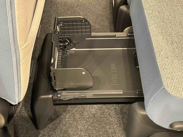 ムーヴキャンバスストライプスＧ　バックモニター対応カメラ　シートヒーターＬＥＤオートライト・フォグランプ　電動パーキングブレーキ　プッシュボタンスタート　セキュリティアラーム　バックカメラ　両側パワースライドドアウエルカムオープン機能　オート電動格納式ドアミラー（広島県）の中古車