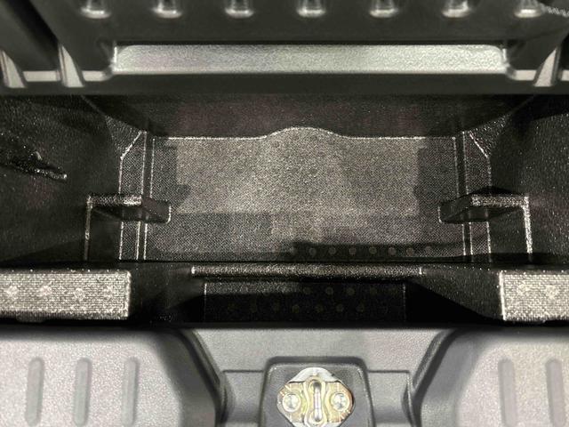 ムーヴキャンバスストライプスＧ　バックモニター対応カメラ　シートヒーターＬＥＤオートライト・フォグランプ　電動パーキングブレーキ　プッシュボタンスタート　セキュリティアラーム　バックカメラ　両側パワースライドドアウエルカムオープン機能　オート電動格納式ドアミラー（広島県）の中古車