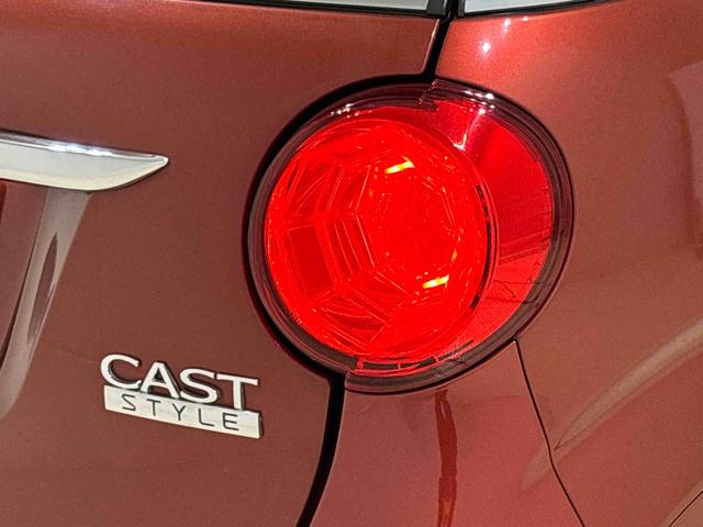 キャストスタイルＸナビ　バックカメラ　ＥＴＣ　マルチリフレクターハロゲンヘッドランプ　フルホイールキャップ　オートライト　プッシュボタンスタート　セキュリティアラーム（広島県）の中古車