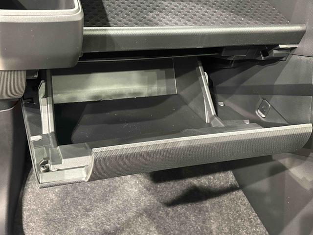 タフトＧ　ダーククロムベンチャー　バックモニター　シートヒータースカイフィールトップ　クロムパック　メッキパック　シルバーアンダーガーニッシュ　インテリアアクセント　ＬＥＤオートライト＆フォグランプ　電動パーキングブレーキ　バックカメラ　アルミホイール（広島県）の中古車