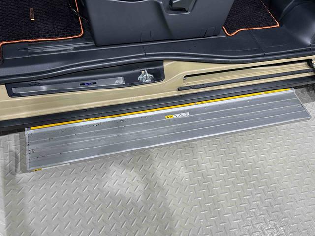 タントファンクロスターボ　社外ナビゲーション　キーフリーシステム純正ナビ装着用アップグレードパック　ミラクルオートステップ　運転席・助手席シートヒーター　両側電動スライドドア　電動パーキングブレーキ　オートブレーキホールド機能　格納式リヤドアサンシェード（広島県）の中古車